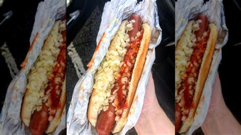 We Finally Know Why Costco's Hot Dogs Are So Delicious