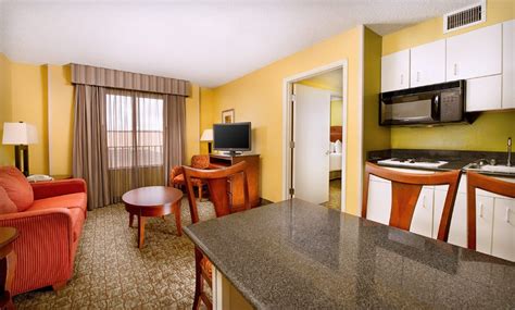 Hampton Inn & Suites Ft. Lauderdale Airport/South Cruise Port | Groupon