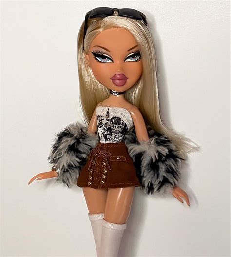 Pin de Queen Of Clouds en Bratz | Muñeca a la moda, Trajes inspirados ...