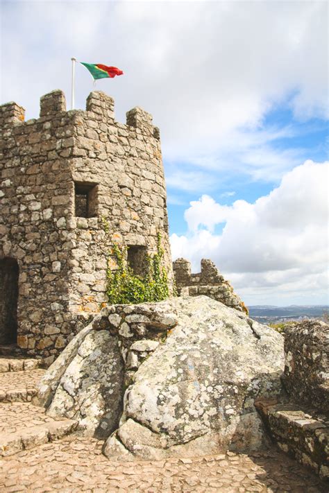 Walking the Walls of the Moorish Castle in Sintra - April Everyday