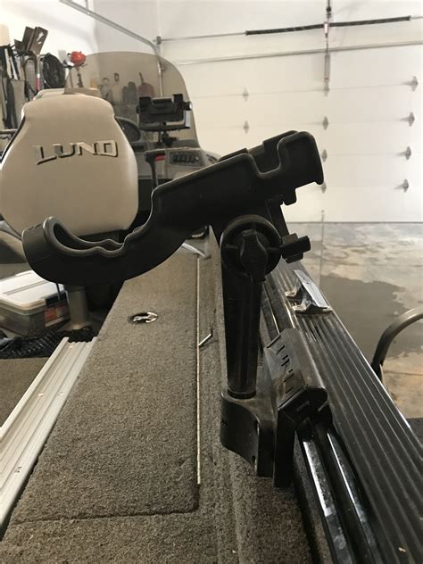 Lund sport track rod holders | Michigan Sportsman - Online Michigan ...