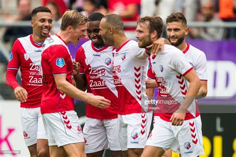 Leon Guwara of FC Utrecht, Emil Bergstrom of FC Utrecht, Gyrano Kerk ...