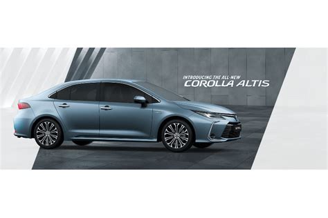 Inspecting the 4 variants of the Toyota Corolla Altis