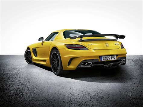 Mercedes SLS AMG Black Series Unveiled - autoevolution