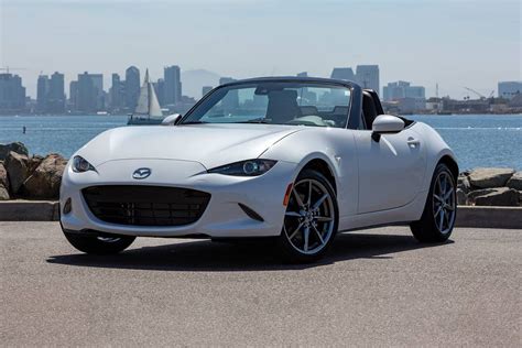 2025 Mazda Mx-5 Miata Sport Specs - Amil Maddie