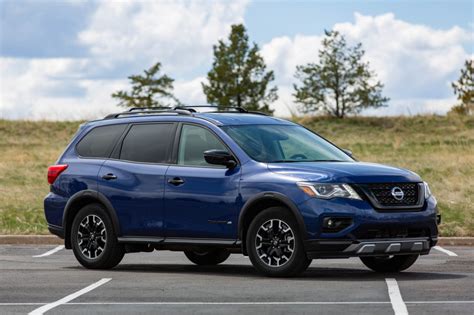 Review update: 2020 Nissan Pathfinder Rock Creek treks into familial ...