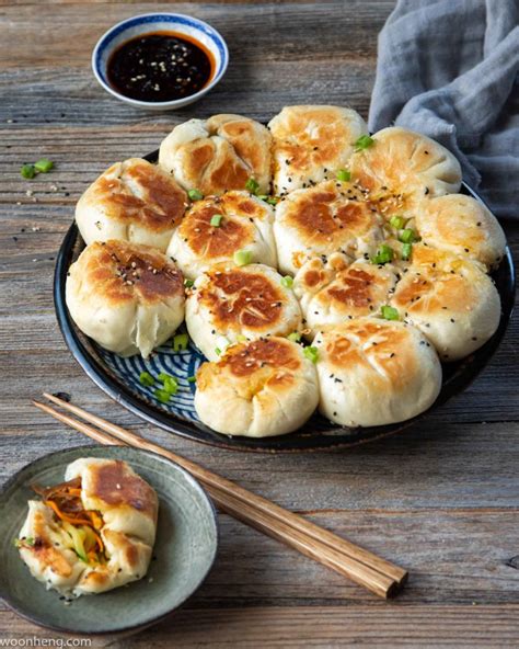 How to make Pan-fried Steamed Buns (Sheng Jian Bao) - WoonHeng