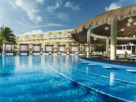 Azul Beach Resort Riviera Cancun All-Inclusive Resort