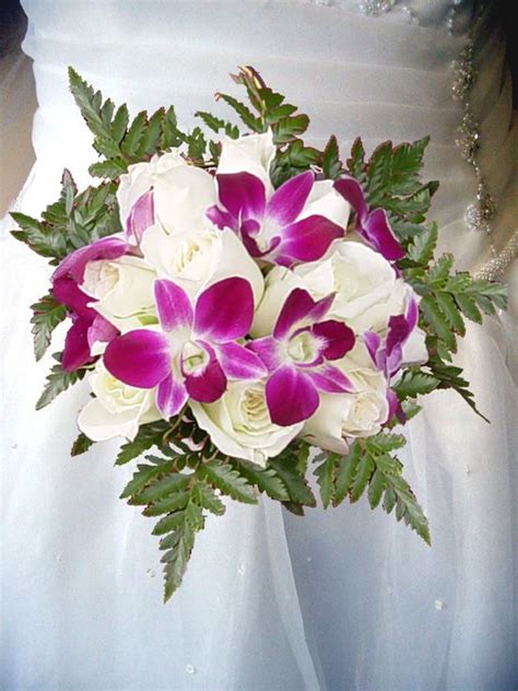 Would love with blue orchids... Purple Orchid Bouquet, Blue And Purple ...