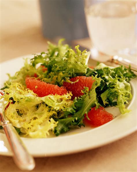 Curly Endive with Citrus Vinaigrette