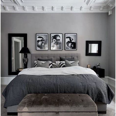 Grey And White Bedroom Decor