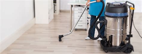 Four Benefits of Renting an Industrial Carpet Cleaning Machine ...