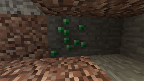 How to get emeralds in Minecraft 1.18 version