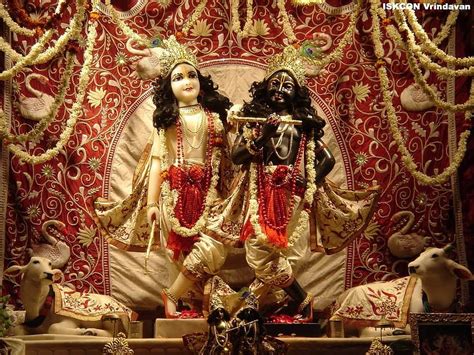 Latest Krishna and Krishna : Shree Krishna Balaram Temple Vrindavan HD ...