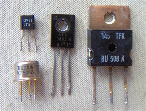 Technology: 2nd Generation (1956-1963)-Transistors