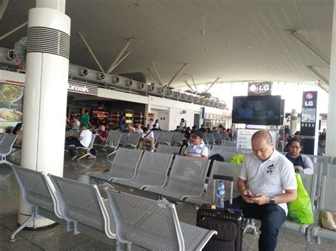 Iloilo Airport Guide (ILO) - Sleeping in Airports