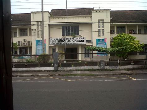 Sekolah Vokasi UGM - Agung Sundoro