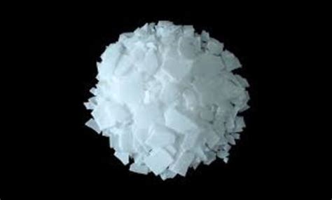 Polyethylene Wax Flakes Cas Number 9002-88-4 at Best Price in Navi ...