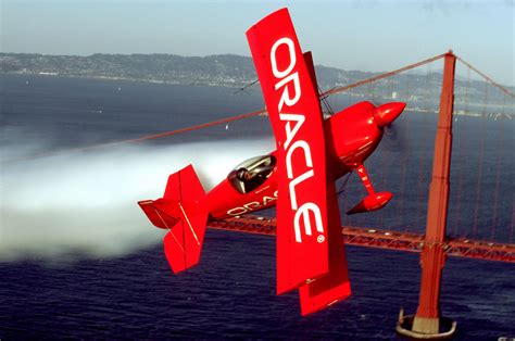 Oracle's Cloud Service Fights To Compensate For Weakening Software And ...