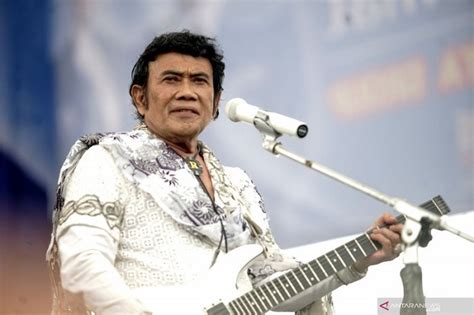 Rhoma Irama: Dangdut Dahulu Terkesan Sopan dan Islami - Chanelmuslim.com