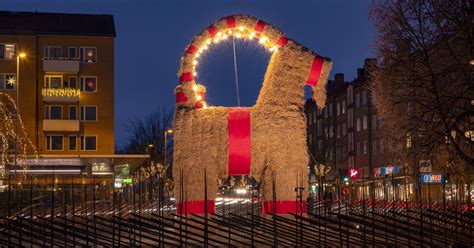 Sweden’s 2022 Gävle Goat Survives to Christmas