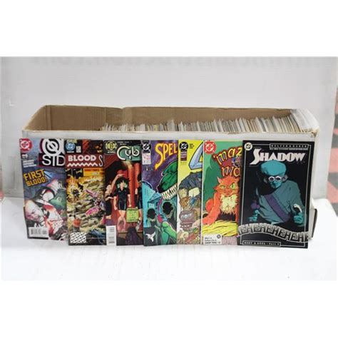 COMIC BOOK LONG BOX ASSORTED COMICS