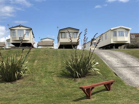 The Warren Caravan Park – Family run private caravan park in Brean ...