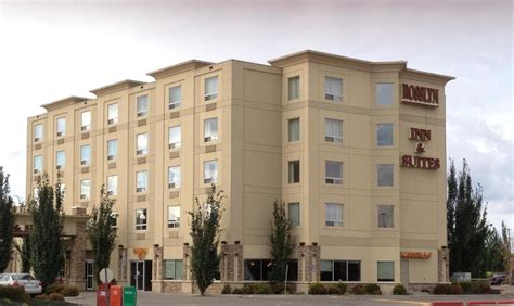 Rosslyn Inn & Suites, Edmonton (updated prices 2025)