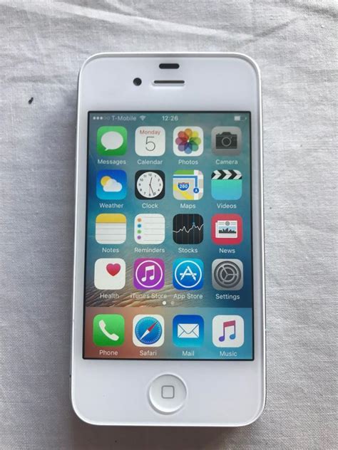 Apple iPhone 4s 16gb white on EE/T-Mobile | in Swindon, Wiltshire | Gumtree