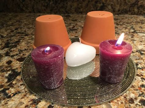 The Anti-Advent Wreath – week 2 – Separation - April Fiet - At the Table