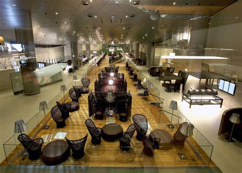 Qatar Airways opens two acre 1,000 passenger premium lounge at Doha ...