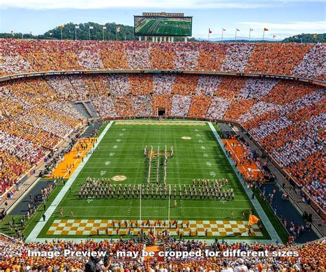 Tennessee Football Stadium / Etsubucs Com Etsu Football Opens Fall Camp ...