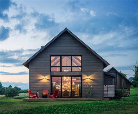 Vermont Modern Barn by Joan Heaton Architects