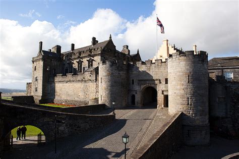 Stirling Castle Gatehouse (Illustration) - World History Encyclopedia