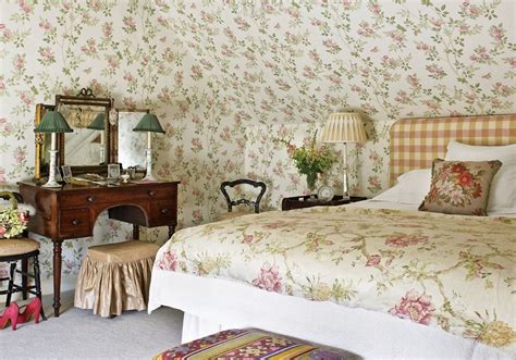 10 Most Inspiring English Country Bedrooms | Country bedroom decor ...