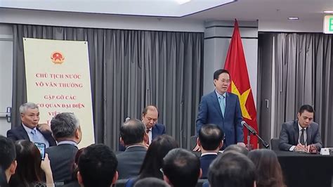 Vietnam president meets with Vietnamese community in US during APEC