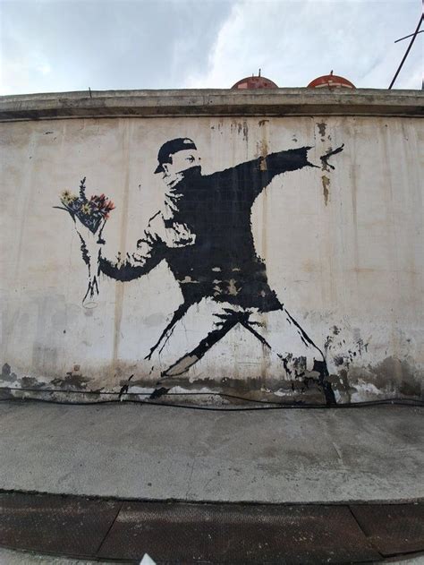 Banksy Palestine : Graffiti Banksy Wall Art, Street Art Banksy ...