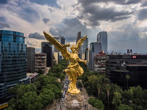 The Angel of Independence Monument, Mexico City Vacation Rentals: house ...