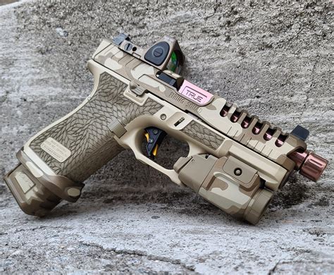 Gen 5 Glock 19 With Firing Squad Firearms Coyote Customization Package ...