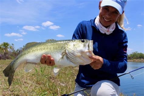 Fundamental Bass Fishing Tips for Beginners - SheFishes2