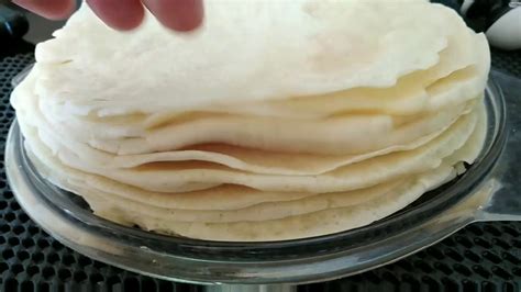 Homemade lumpia wrapper for fresh lumpia.. - YouTube