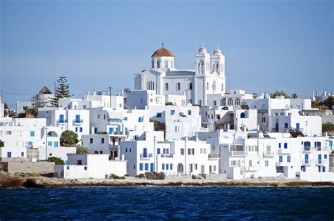 Villes blanches au bord de la mer bleue, bienvenu en Grèce! www ...