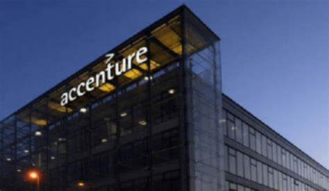 No pay hike for Indian employees: Accenture