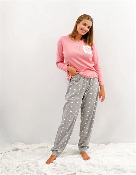 Pijama para mujer de algodón con nubes | Pijamas Babelo