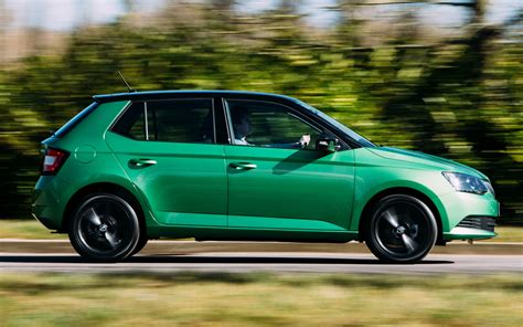 2016 Skoda Fabia Colour Edition (UK) - Wallpapers and HD Images | Car Pixel