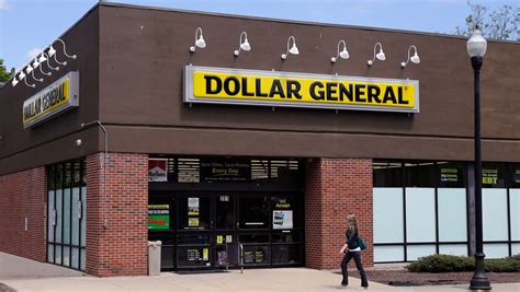 Dollar General acquiring stores in Michigan