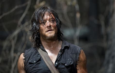 Norman Reedus teases "fucking epic" 'Walking Dead' spinoff