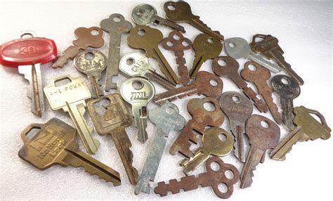 27 Vintage Keys Padlock Keys Room Keys Door Keys Car Keys Old Keys ...