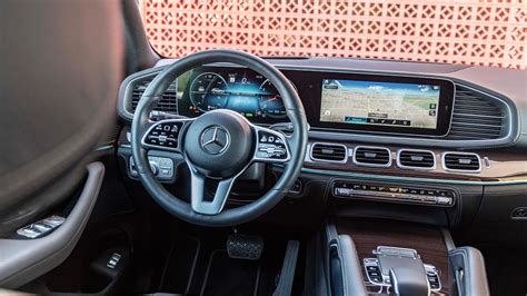 Mercedes GLE SUV Review | CAR Magazine