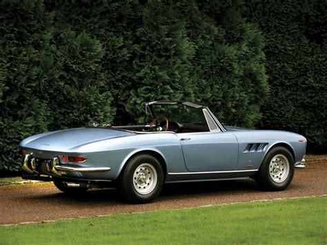 FERRARI 275 GTS Specs & Photos - 1965, 1966, 1967, 1968 - autoevolution